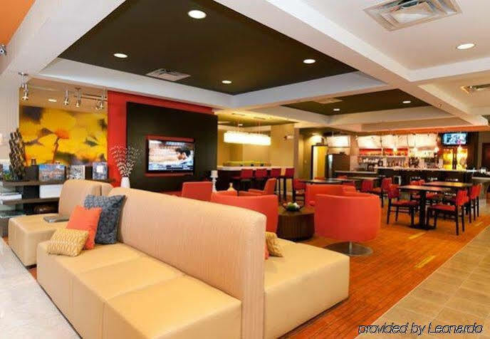 Courtyard By Marriott Charlotte Lake Norman Huntersville Exterior photo